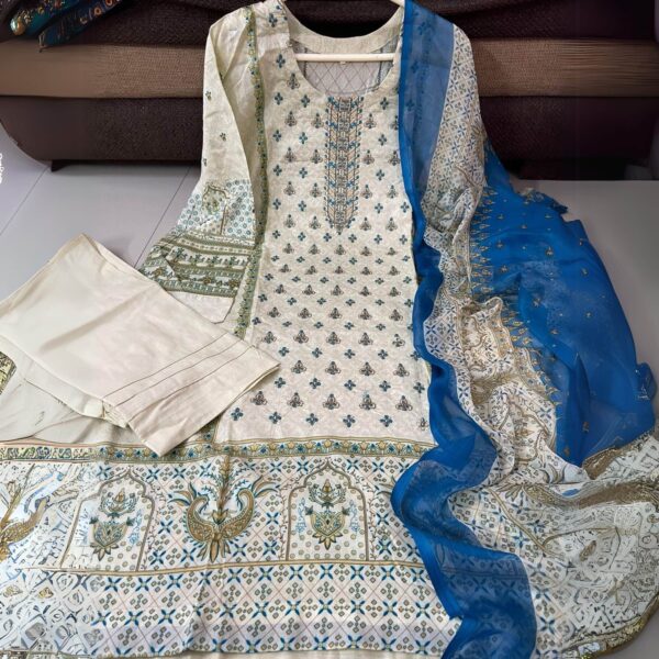 EMBROIDERED LAWN OUTFIT WITH CHIFFON DUPATTA - Image 62